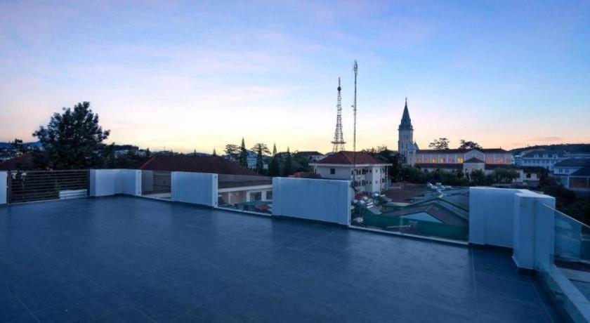 Yukkuri Boutique Hotel Dalat Exterior photo